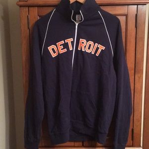 Detroit zip up